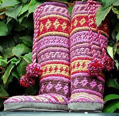 Chukchi: Crochet Mukluks & Slipper Socks