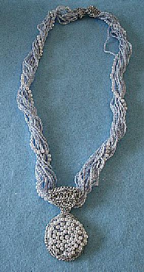 Blue chains necklace with pearl pendant