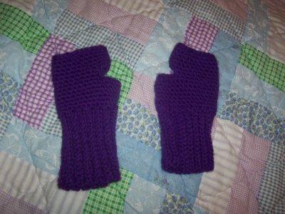 Easy Ribbed Fingerless Gloves