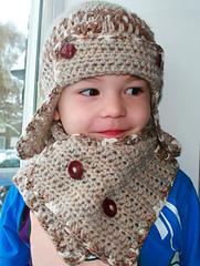 Aviator crochet earflap baby hat FREE scarf Pattern!