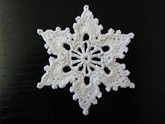 Bells, Flakes, and Tree Skirt Edging: Snowflake C